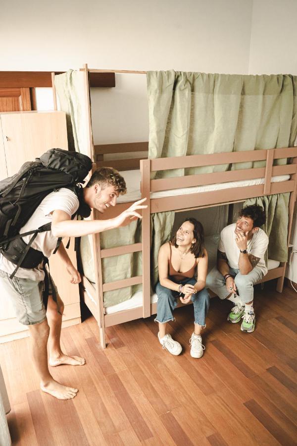 ラスパルマス・デ・グランカナリア Tamaran Houseホステル エクステリア 写真